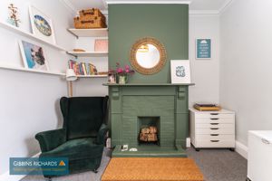 Sitting Room- click for photo gallery